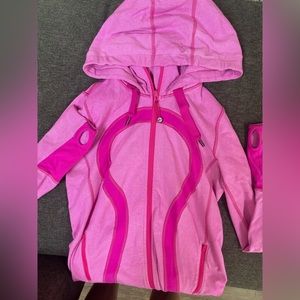 Lululemon pink sweater, very good condition